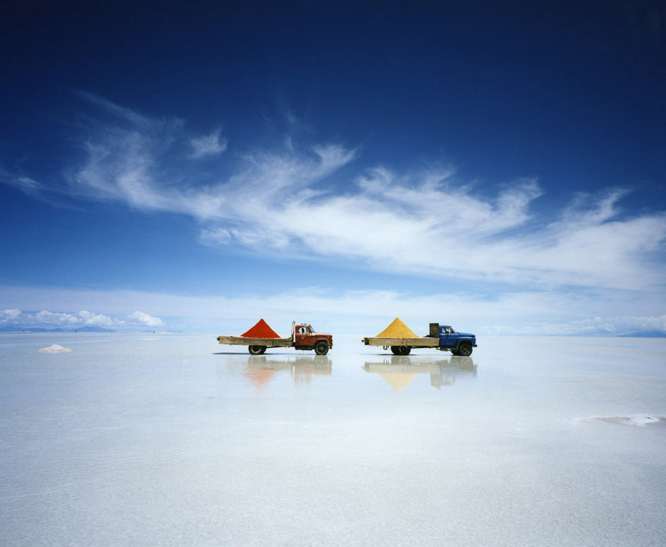 Two Trucks - Salar desert, Bolivia 2011 Chromogenic print Edition of 6 Size 120 x 150 cm Courtesy Flowers Gallery /WILLAS contemporary
