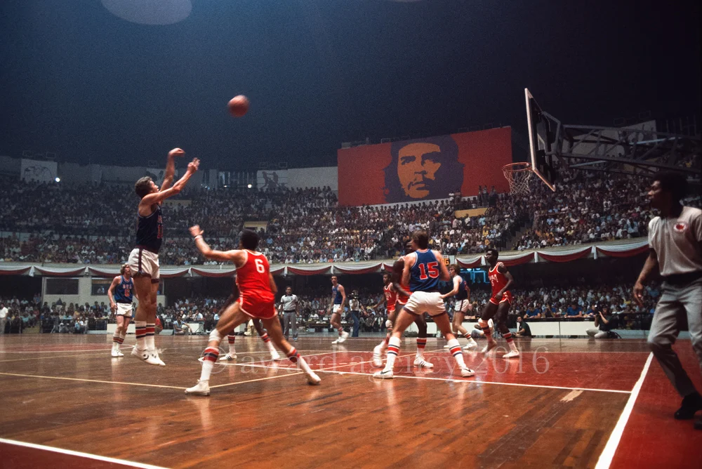 Cuba-various-from-sleeves-sports-b2-260-corbis-edit.jpg