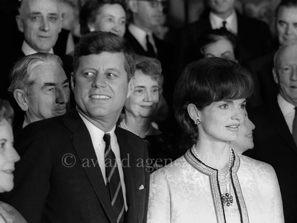 jfk-jackie-120662-kfa2b-edit5.jpg