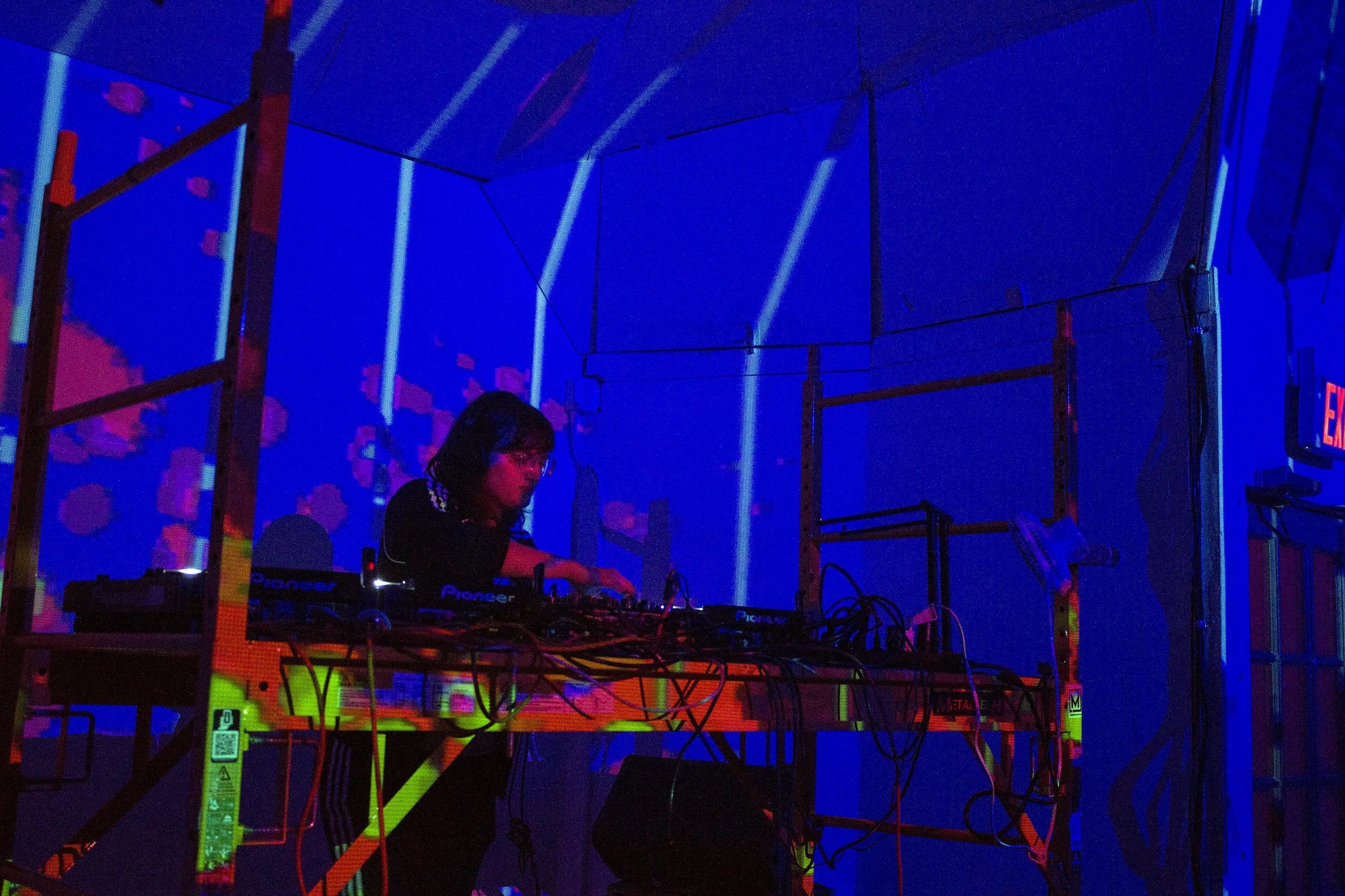 Slow Jamzzz @ Secret Project Robot
