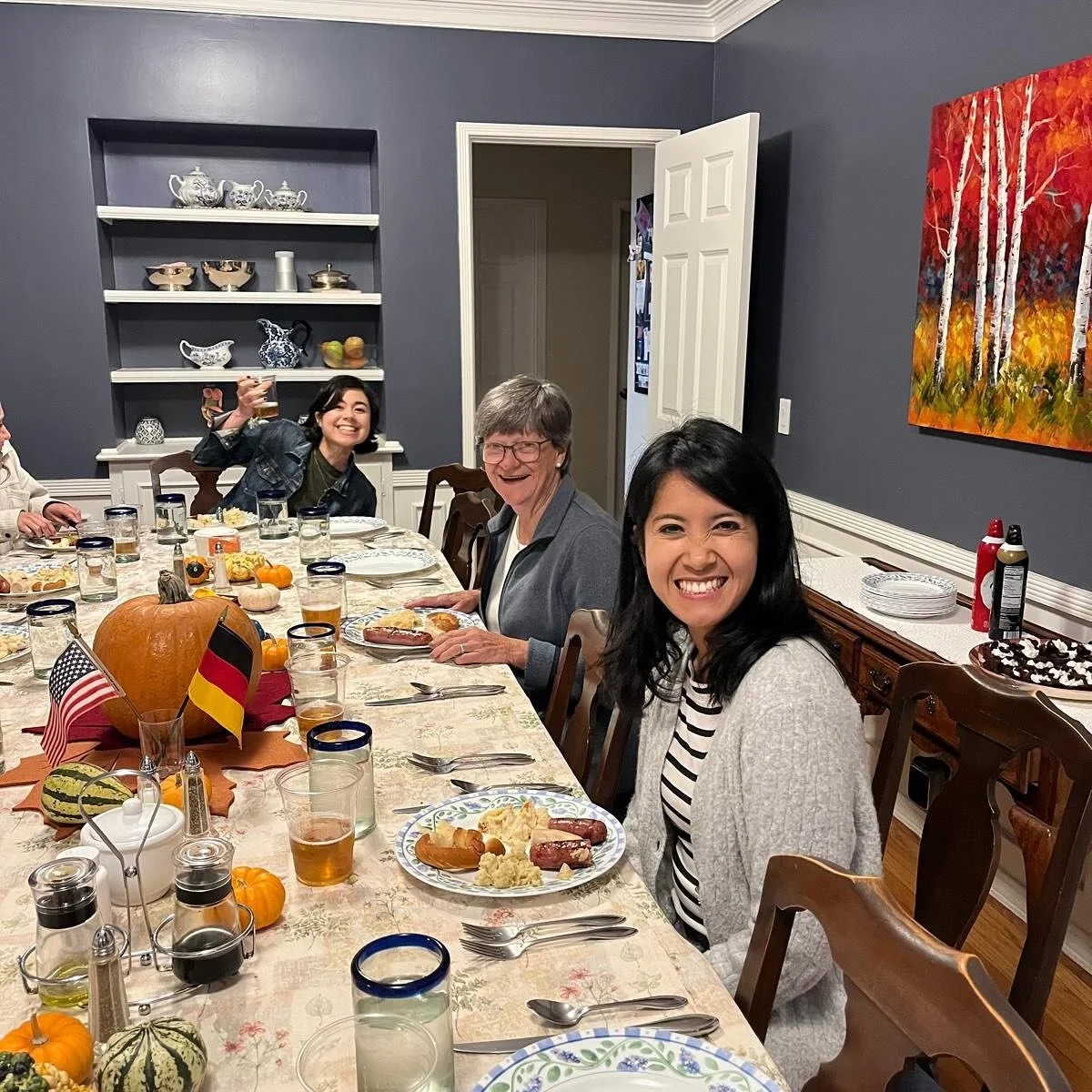 October recap at Westfield!! 🎃🎃
What a fun month! 
1. Debbie had her birthday celebration of Spanish tapas, crème brûlée, and hike on Sunday! Happy birthday Debbie! 
2. There was an inspiring recollection for the college girls