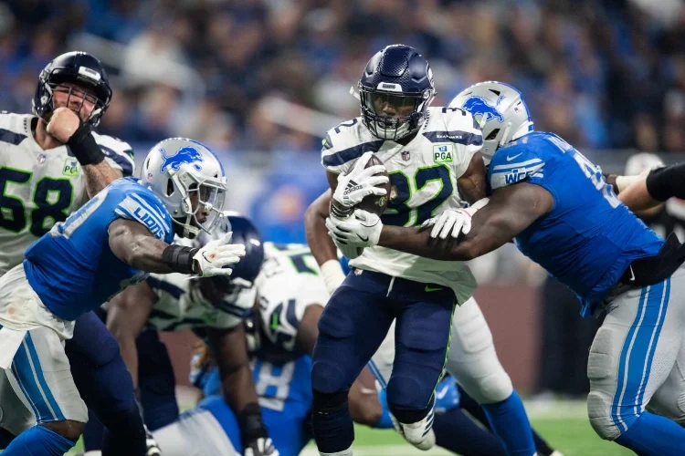 RB Chris Carson
