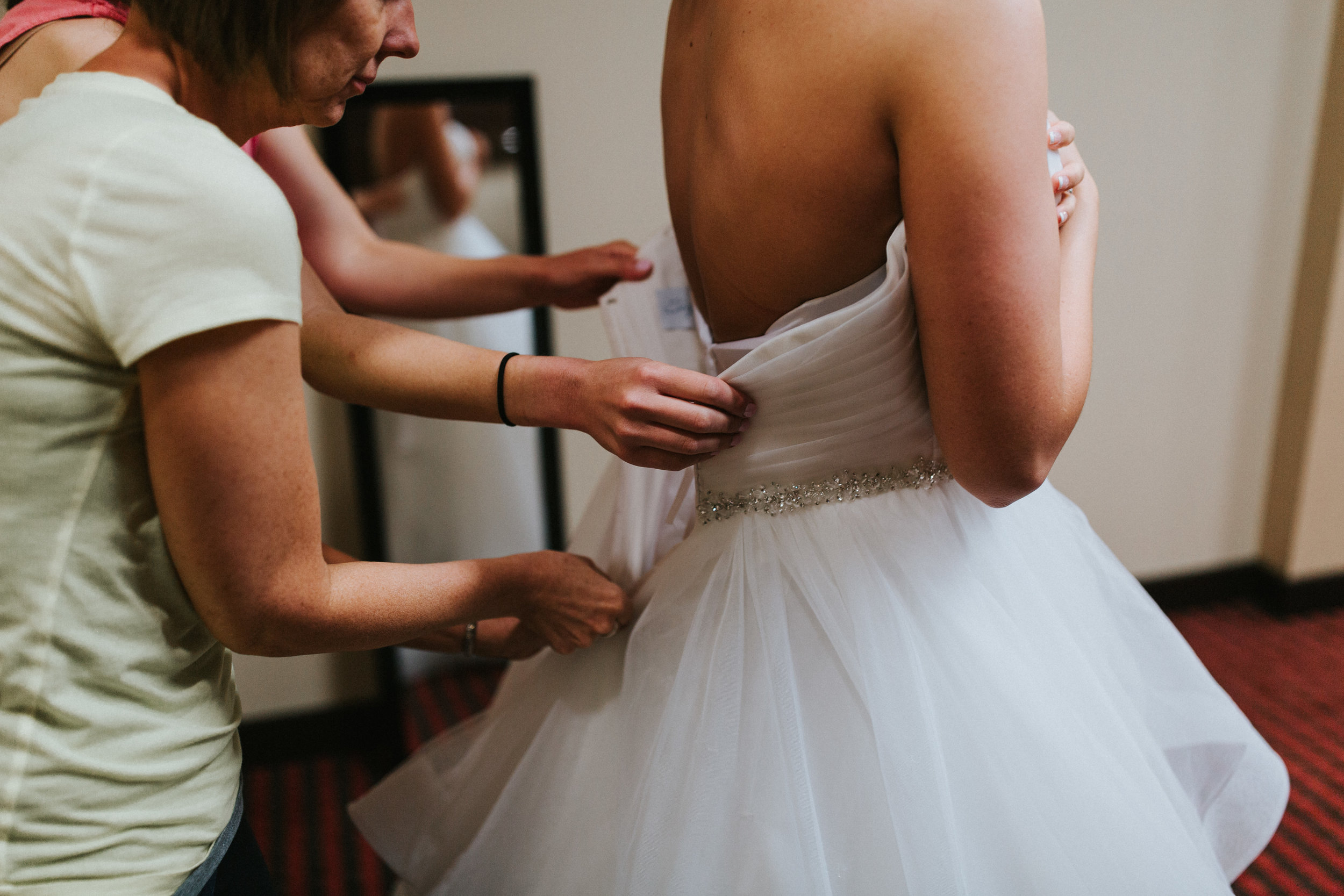 gettingready-45.jpg