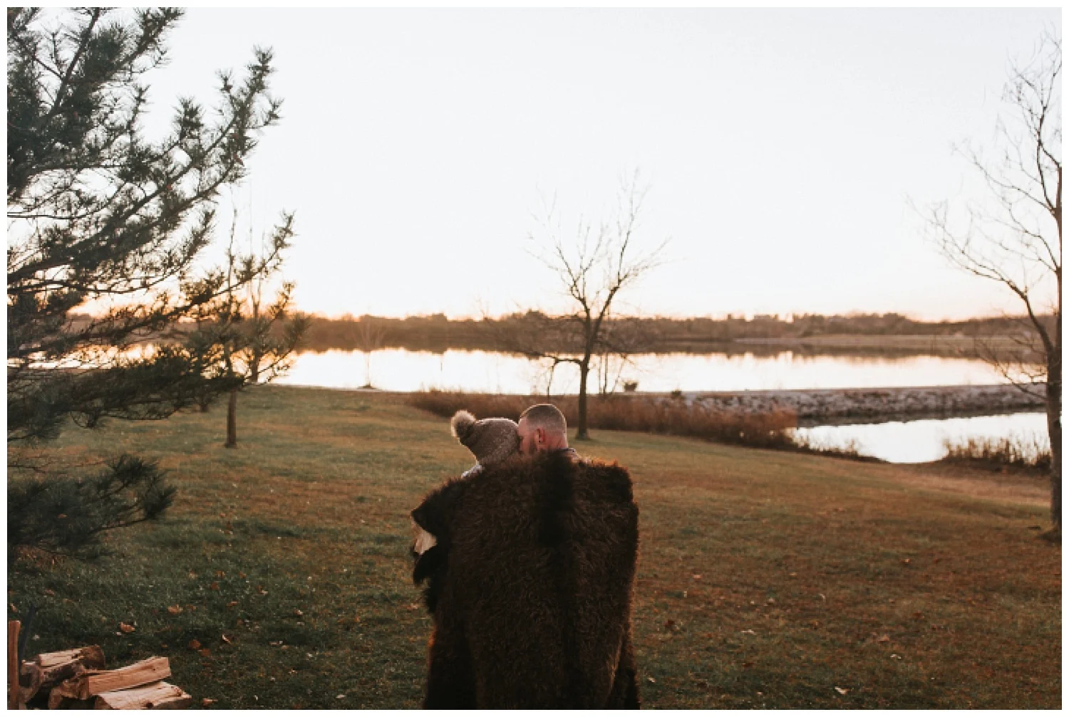 cozy_campfire_campsite_engagement_anniversary_session_nebraska_photographer_haley_chicoine_adventureous_wedding_0032.jpg