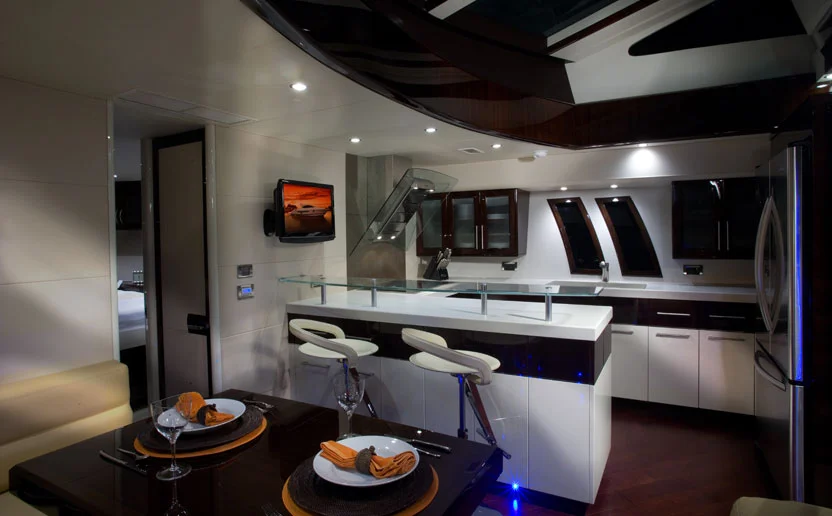 LSX75016_Galley01.jpg