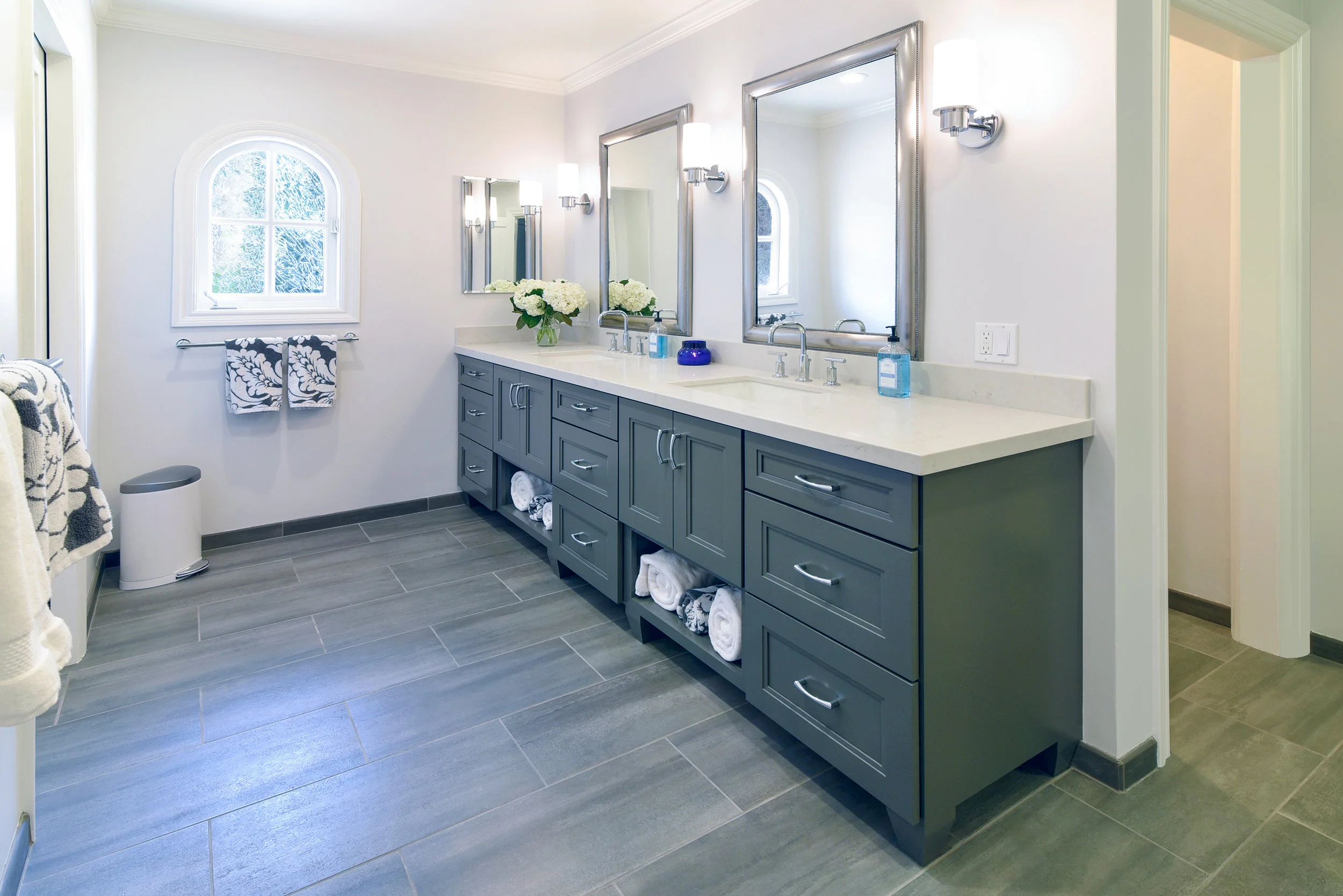 BOP-Master Bath-Gray v5 (small).jpg