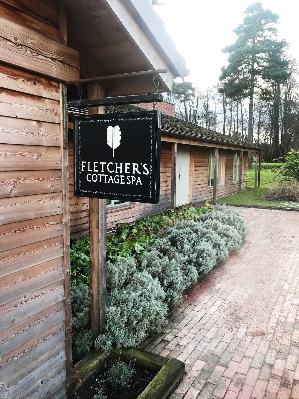 Fletchers Cottage sign.jpg