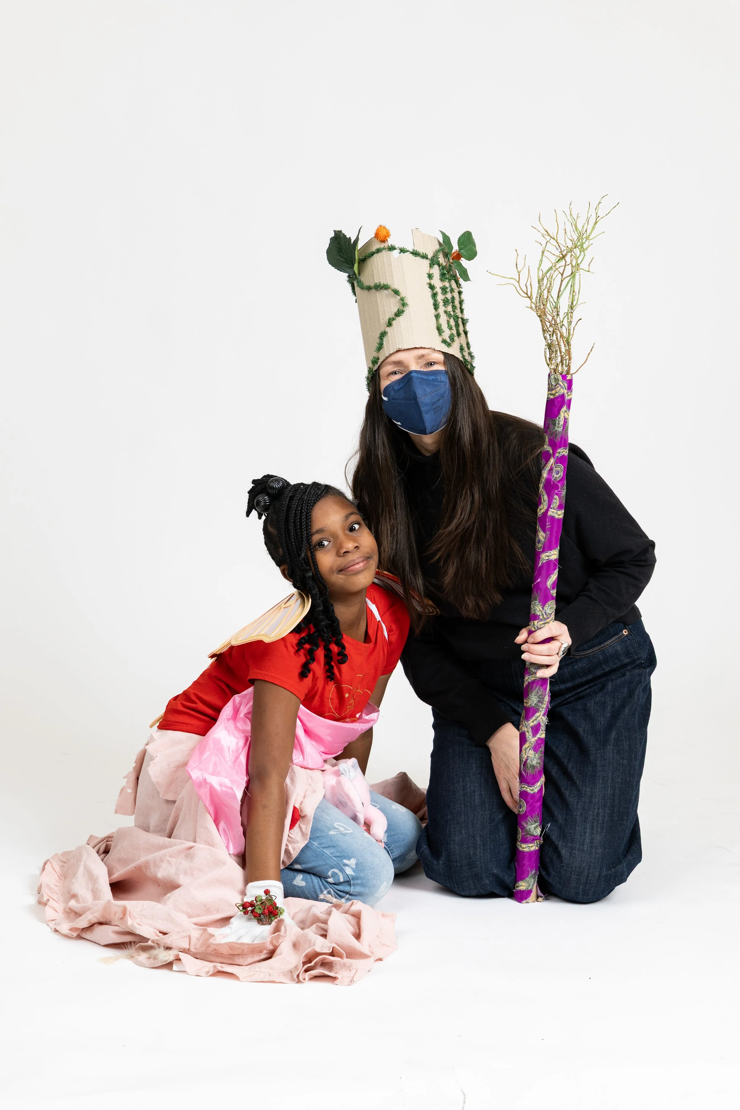 2025.12.18_ArtBuddies_Portraits_327x.jpg