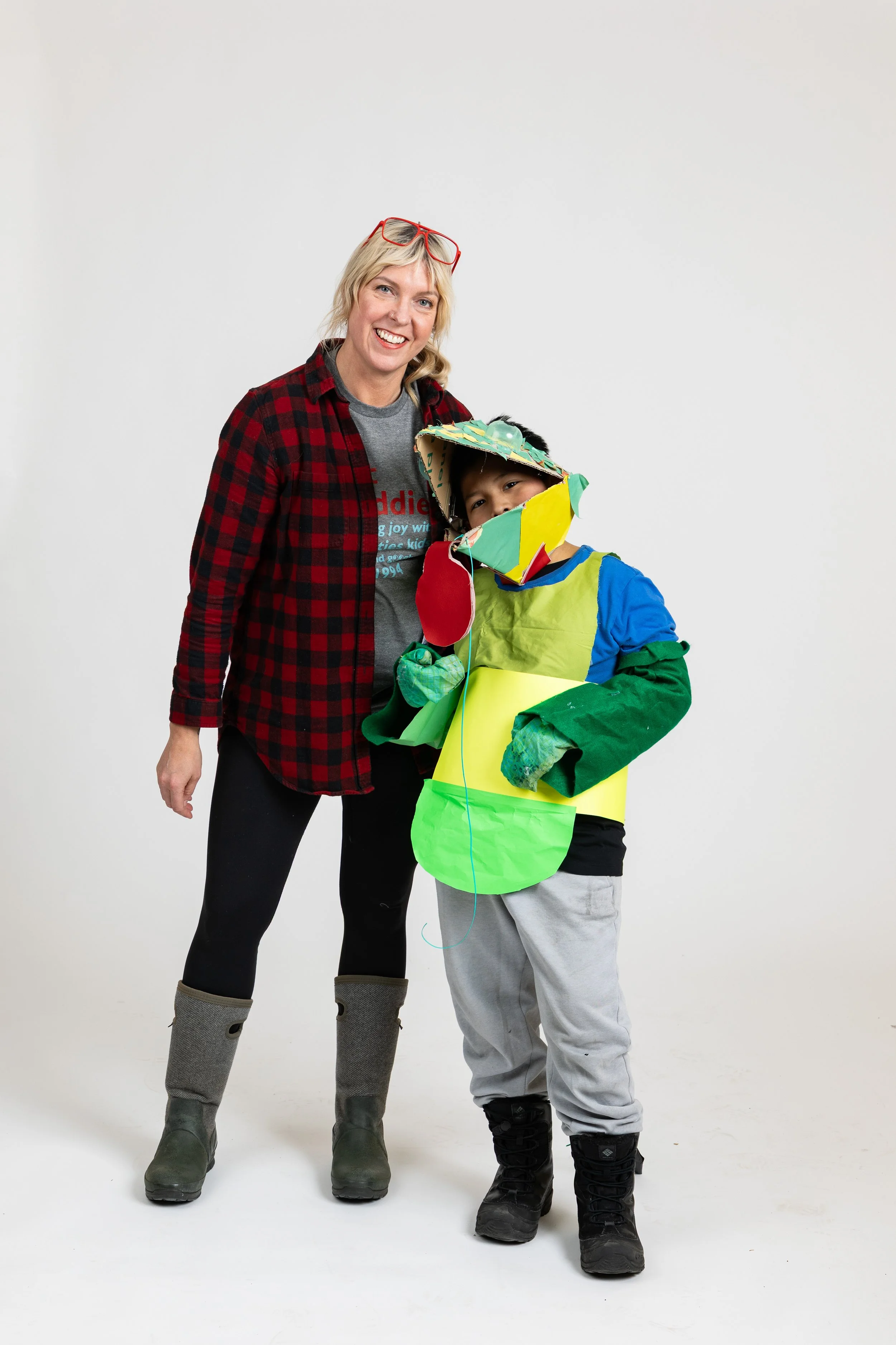2025.12.18_ArtBuddies_Portraits_336x.jpg