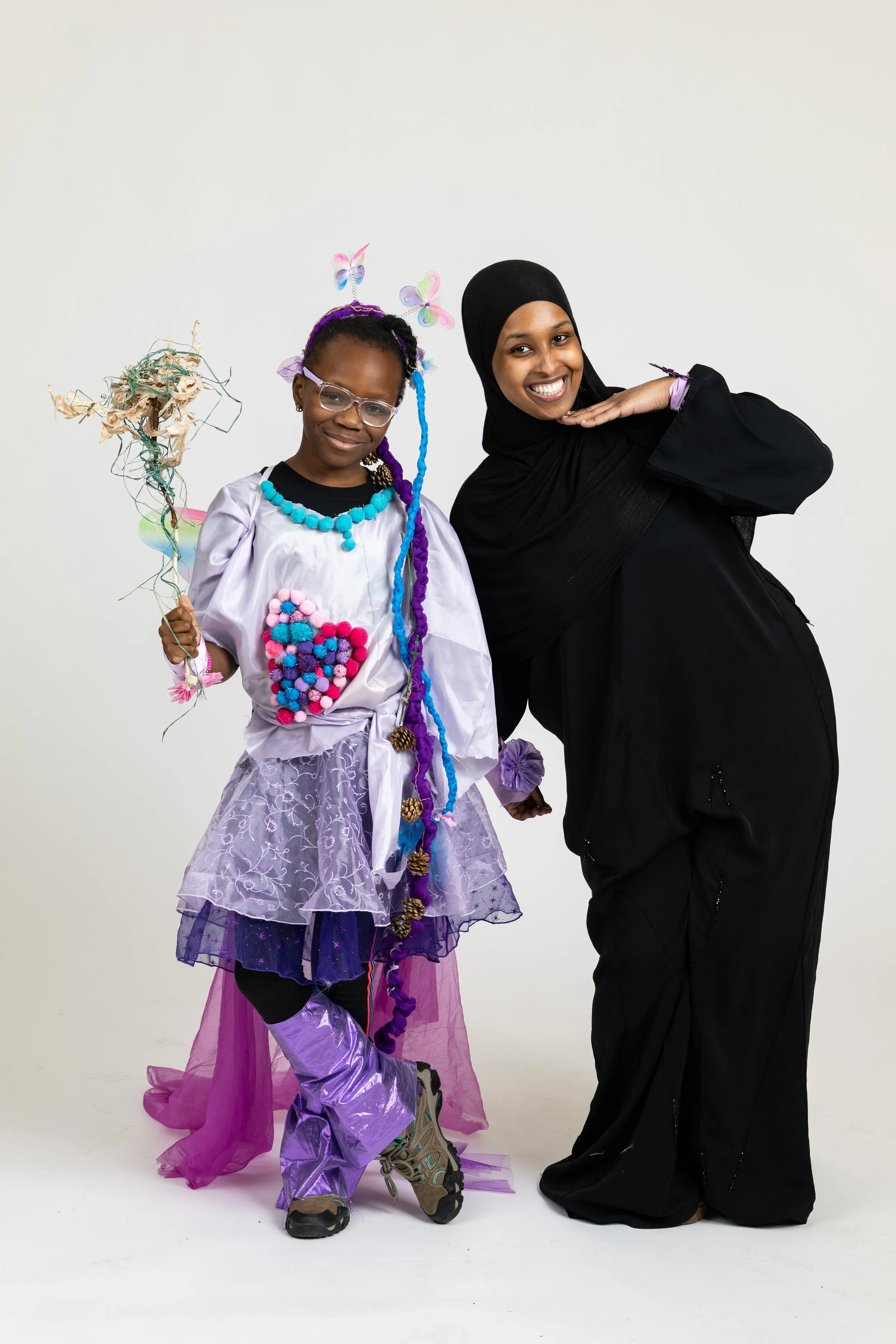 2025.12.18_ArtBuddies_Portraits_374x.jpg