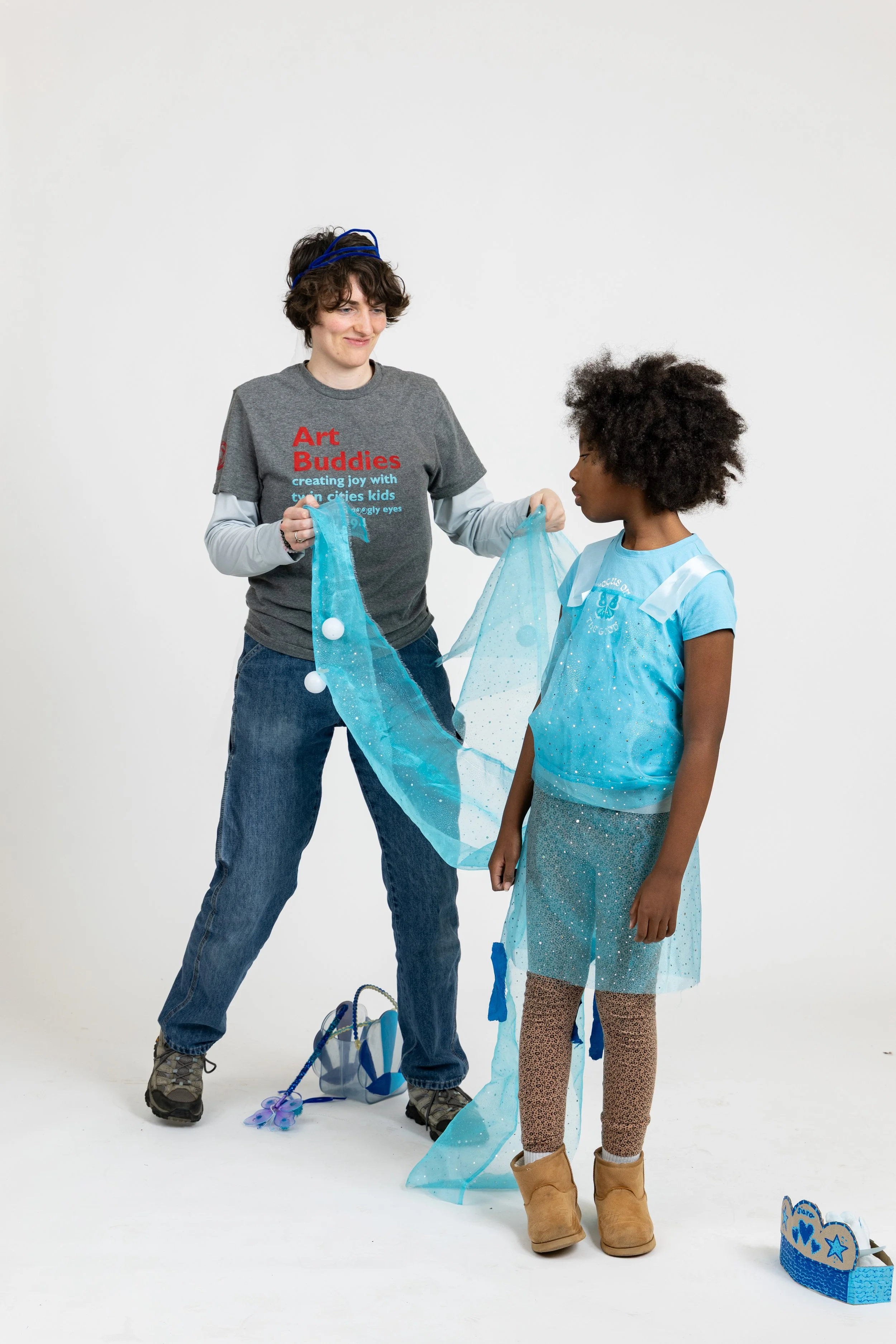 2025.12.18_ArtBuddies_Portraits_406x.jpg
