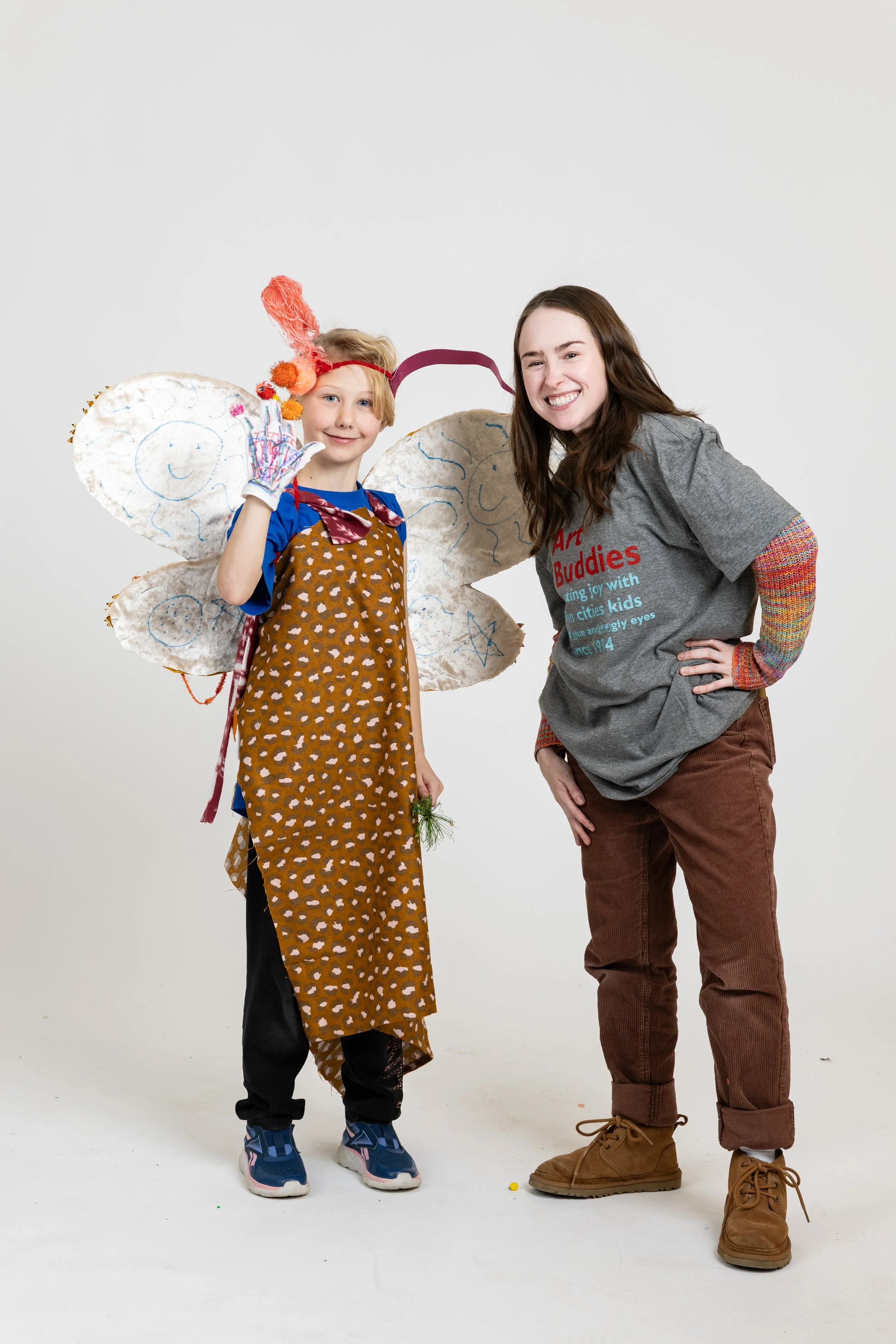 2025.12.18_ArtBuddies_Portraits_433x.jpg