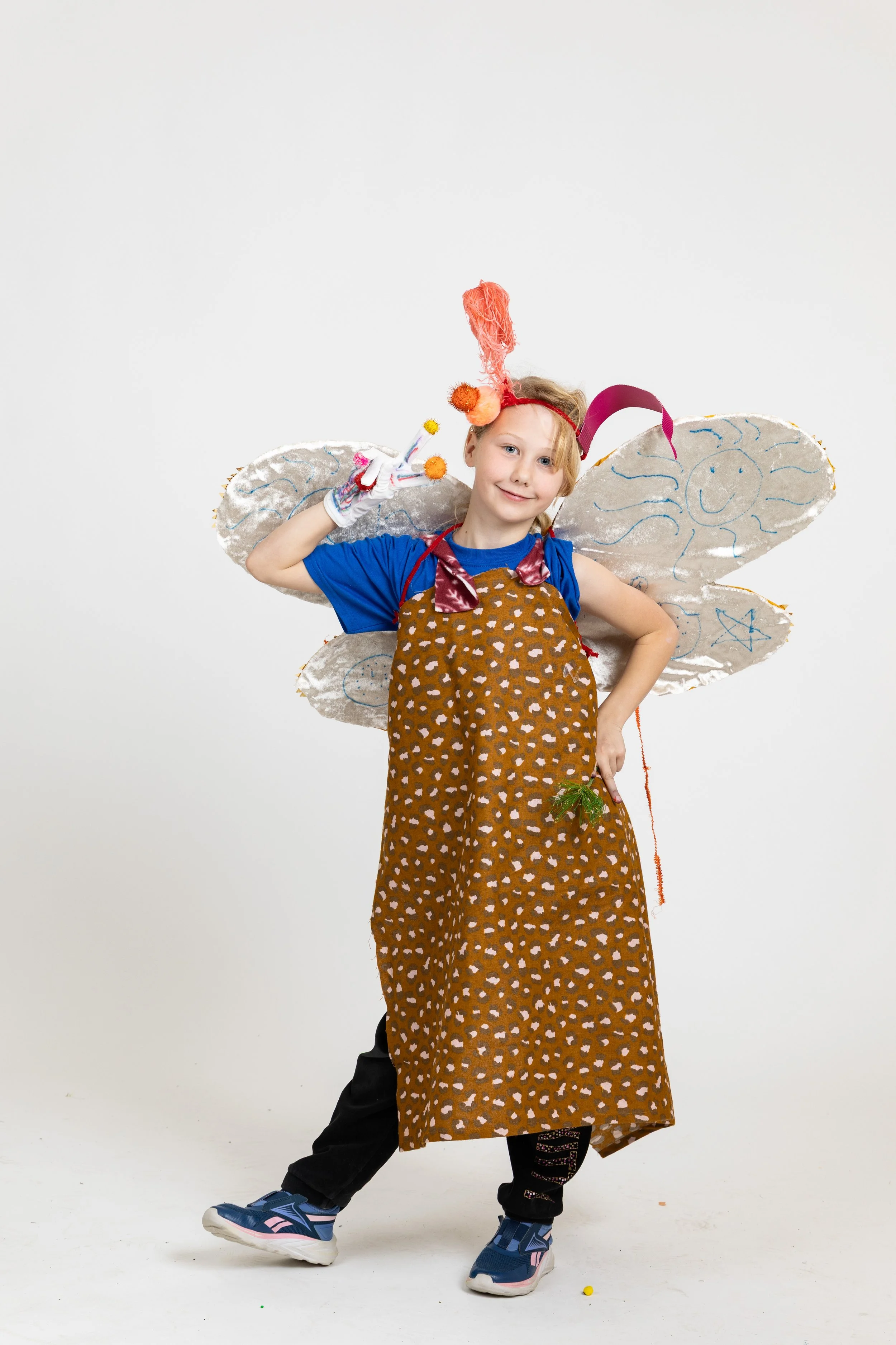 2025.12.18_ArtBuddies_Portraits_437x.jpg