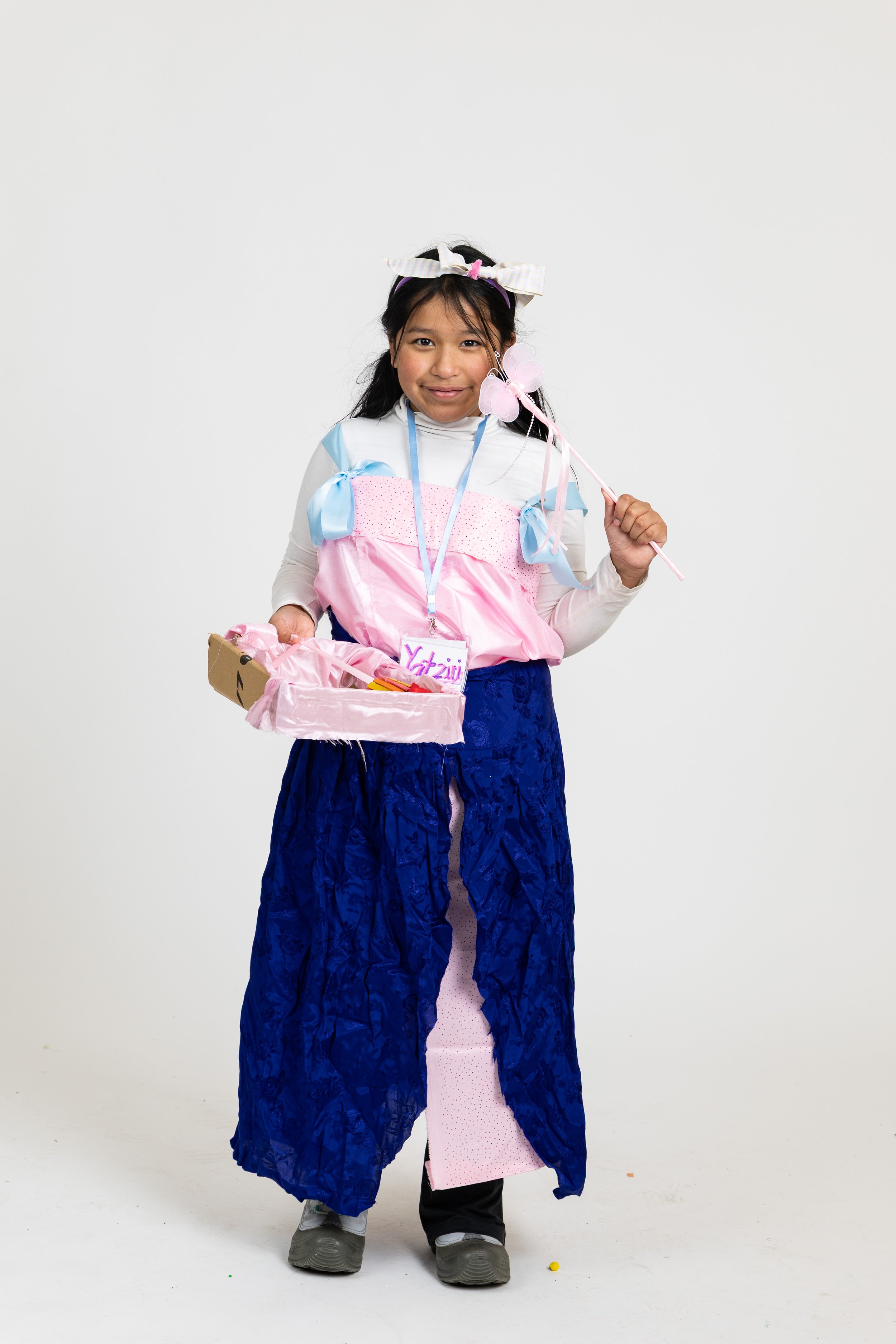 2025.12.18_ArtBuddies_Portraits_452x.jpg