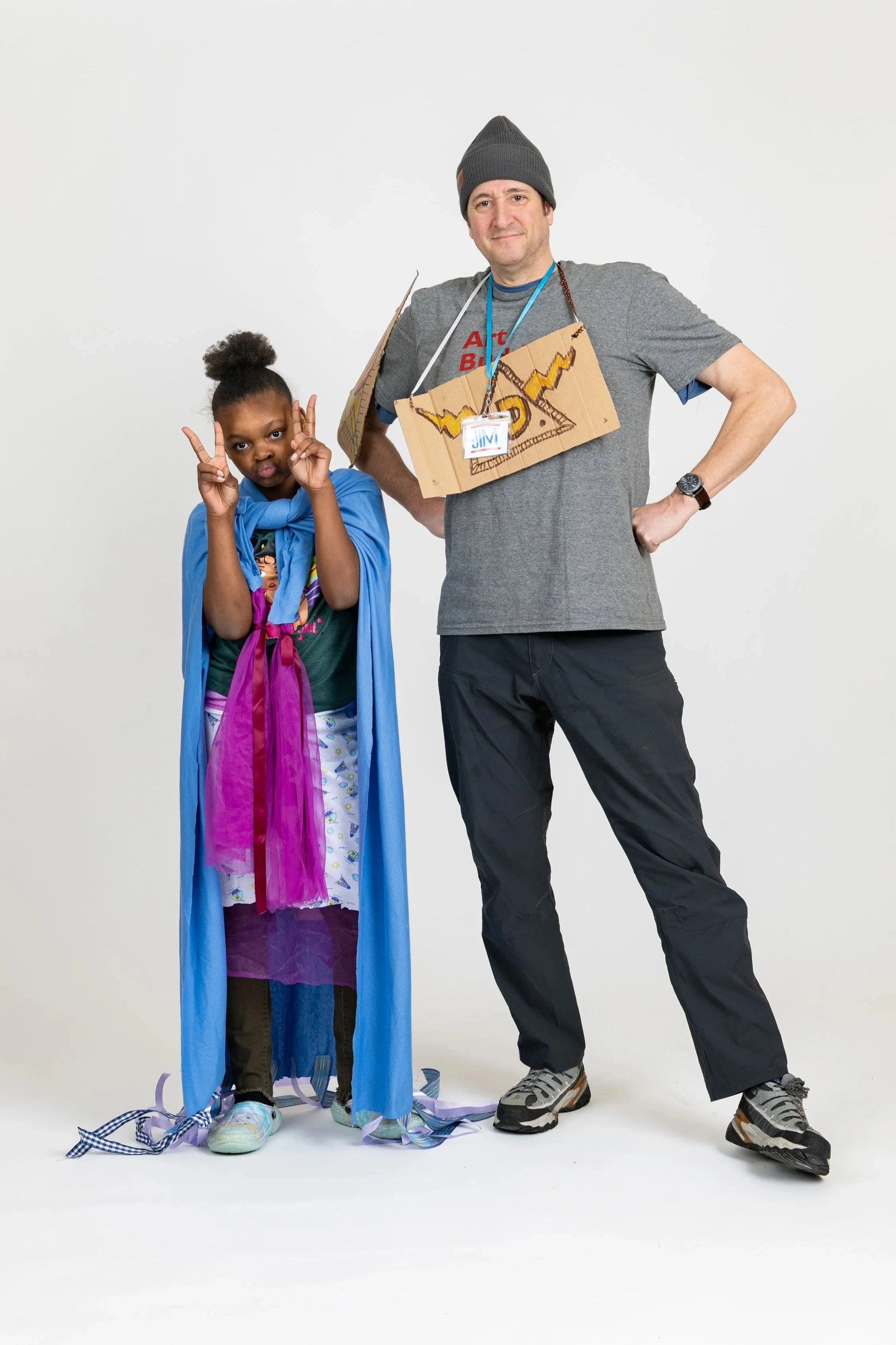 2025.12.18_ArtBuddies_Portraits_261x.jpg