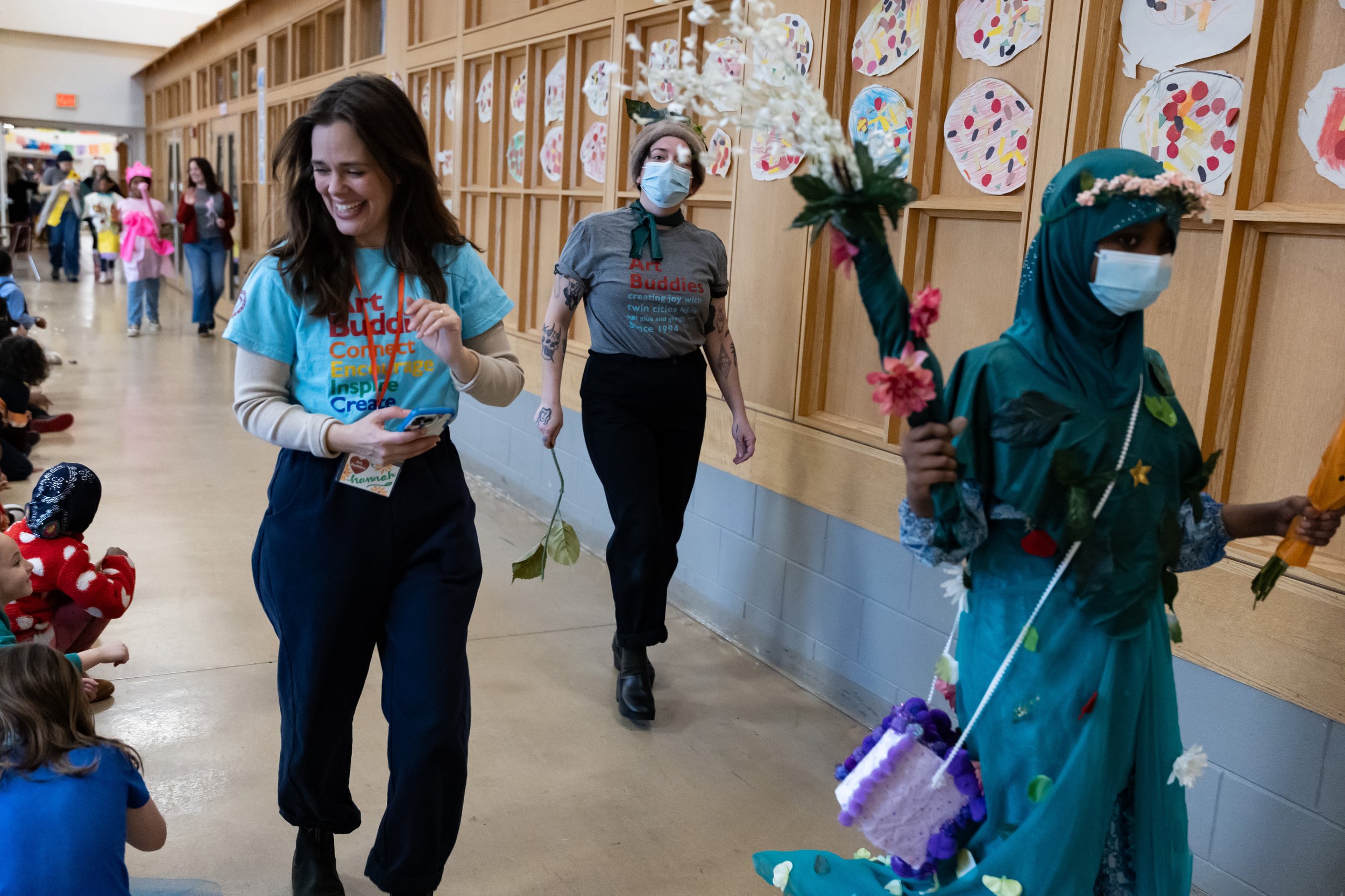2025.12.18_ArtBuddies_Parade_080x.jpg