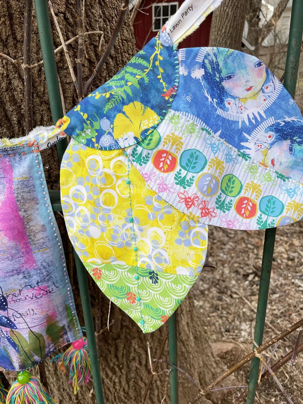 Right Side Banner Detail Fence.jpg