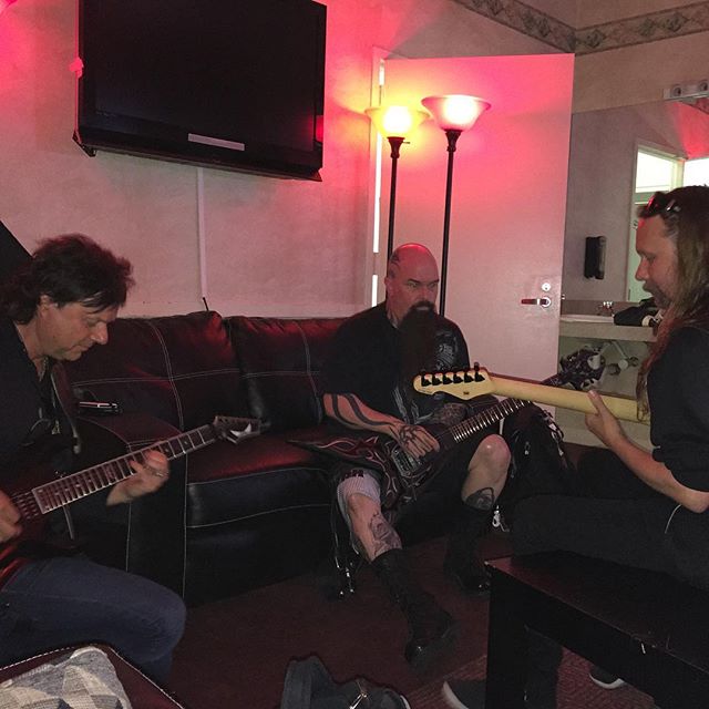 Kerry King, Andy LaRocque and Mike Wead warming up before the show.