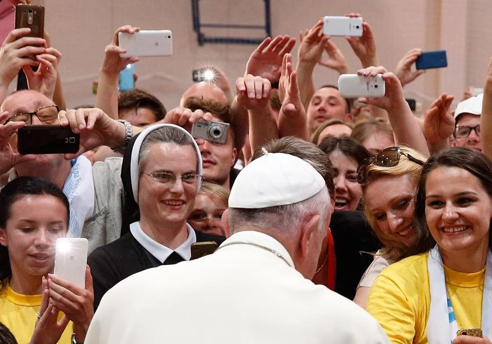 Weezer Releases New Single