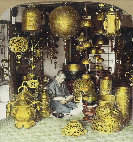 While older stereographs can be viewed digitally through a similar process, they don’t appear as smooth as Torres’s work