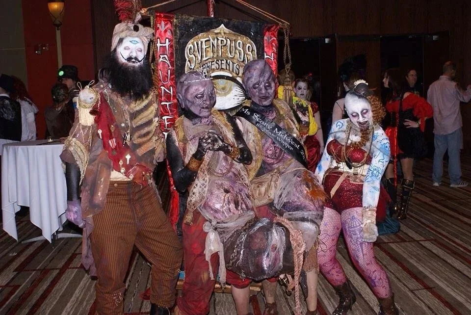 Svenpuss costuming and performing for Midwest Haunters Convention Miss Scary Midwest Pageant