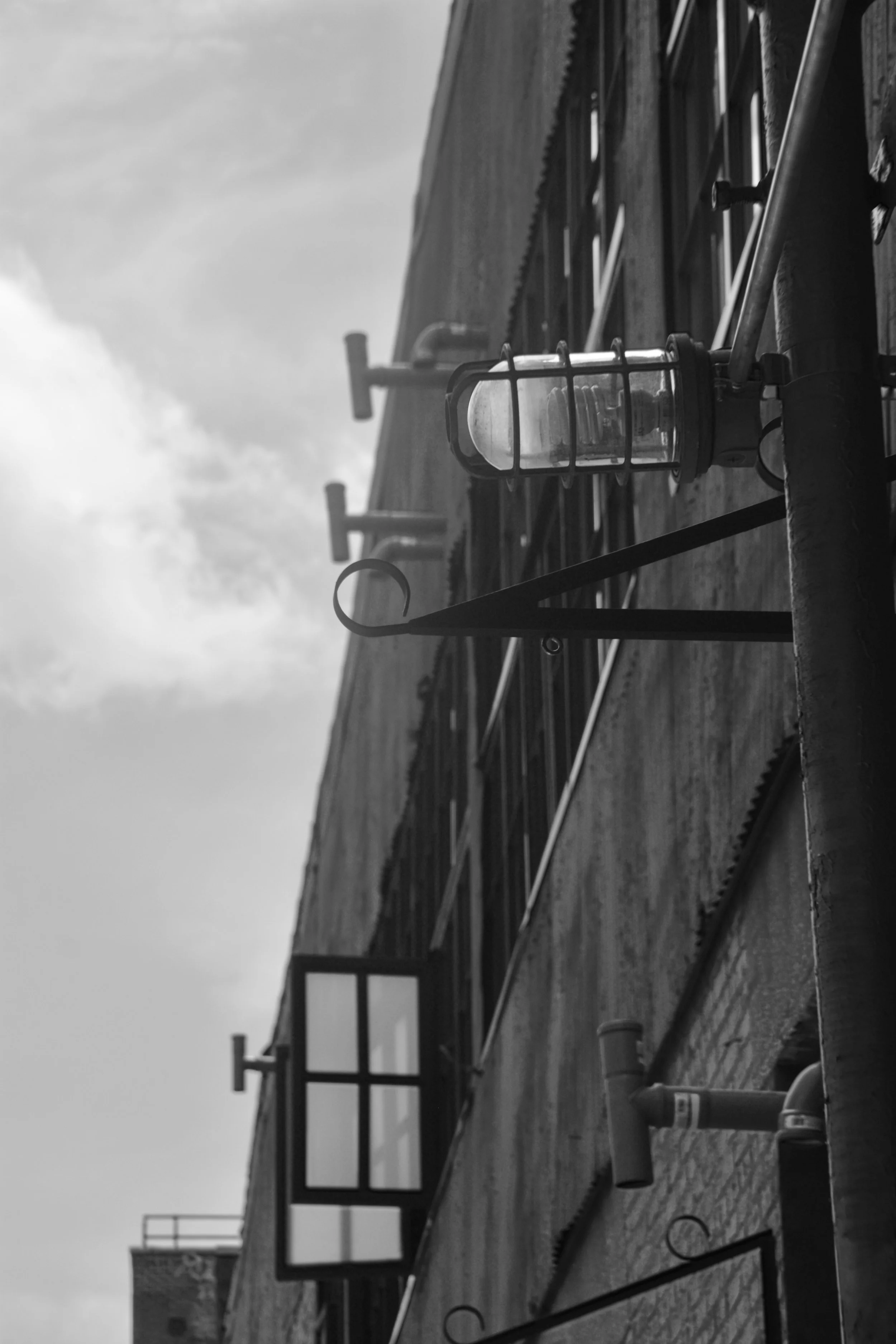 Light and Windows in B&W