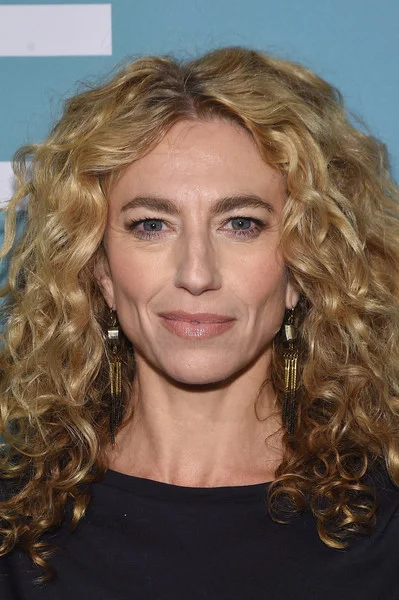 Claudia+Black+CW+Network+2015+Upfront+Red+MwUJPy6dE4ol.jpg