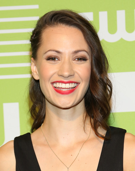 Kristen+Gutoskie+CW+Network+New+York+2015+4IleFycSMvxl.jpg