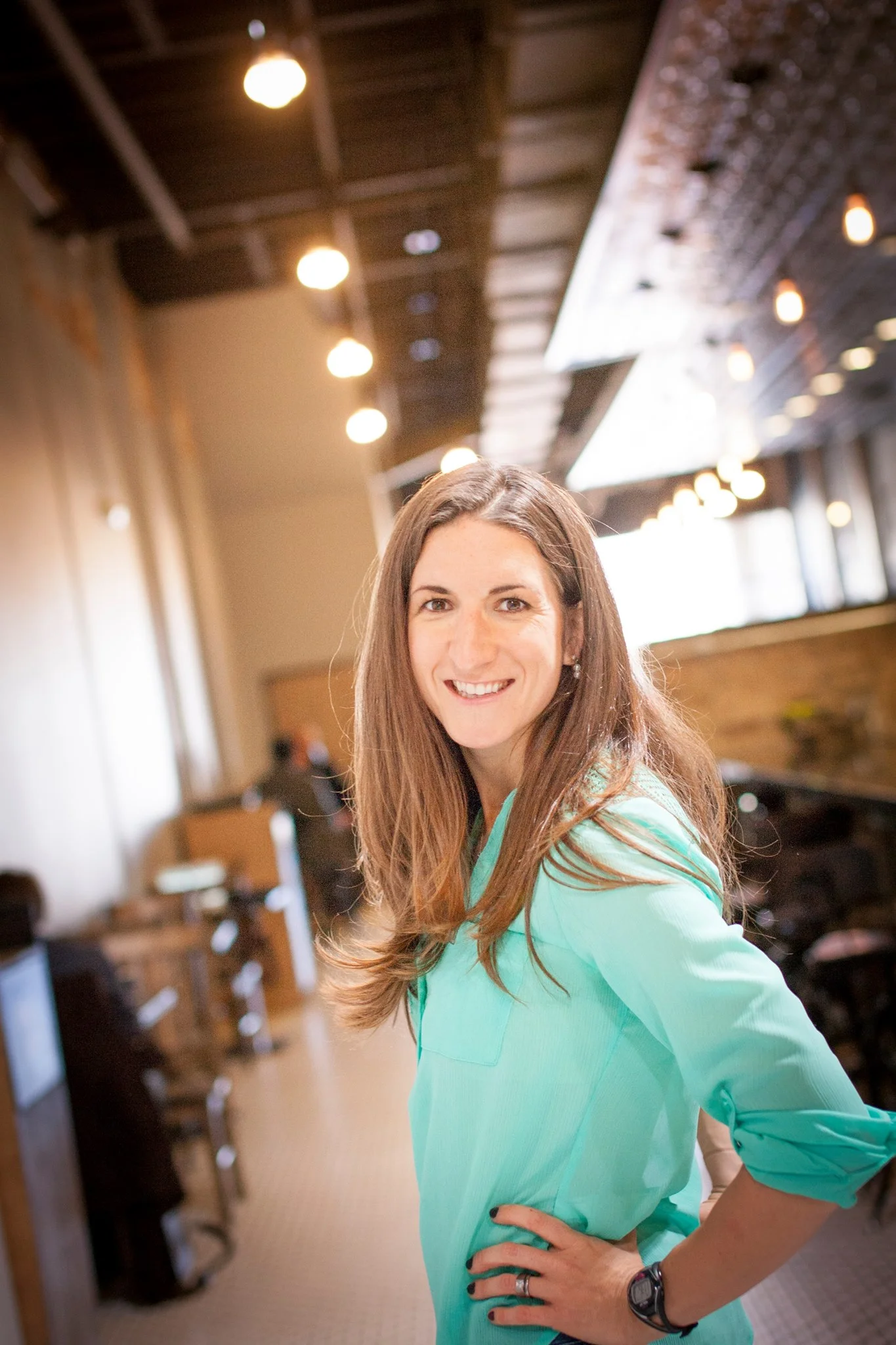 $2,300 in 1,5 weeks "Before working with Vanessa I was struggling to make any money in my business. I couldn't believe how I was putting so much effort into NOTHING. Vanessa has helped me create a strategy to meet new clients, provided the support and accountability and helped me overcome some major blocks to my success. In ONE week, I made back my first payment of working with her. I then went on to launch my group program and within days I had 6 people sign up. I was so scared of investing but I am so glad I said "YES" to making it happen. " - Kenda, Metabolism and Weight loss coach