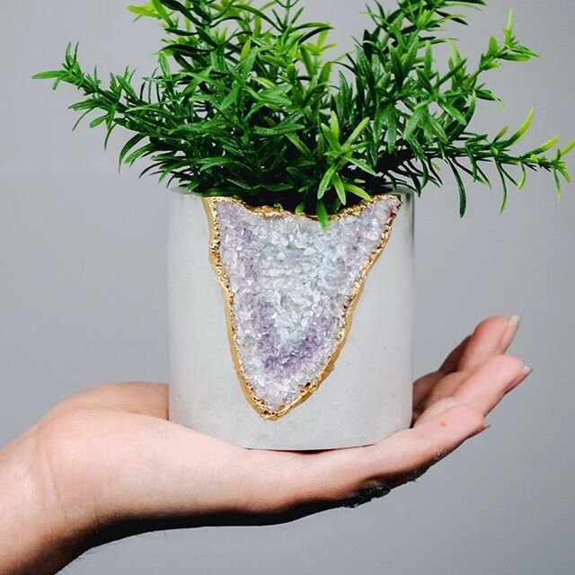 We just found this company and had to share it! Their planters and candle holders are magical @talandbert

#rp The Unicorn 🦄 Planter is making its debut 😍😍 This beauty will come in 3&rdquo; &amp; 4&rdquo;. It&rsquo;s made using raw aquamarine, ame