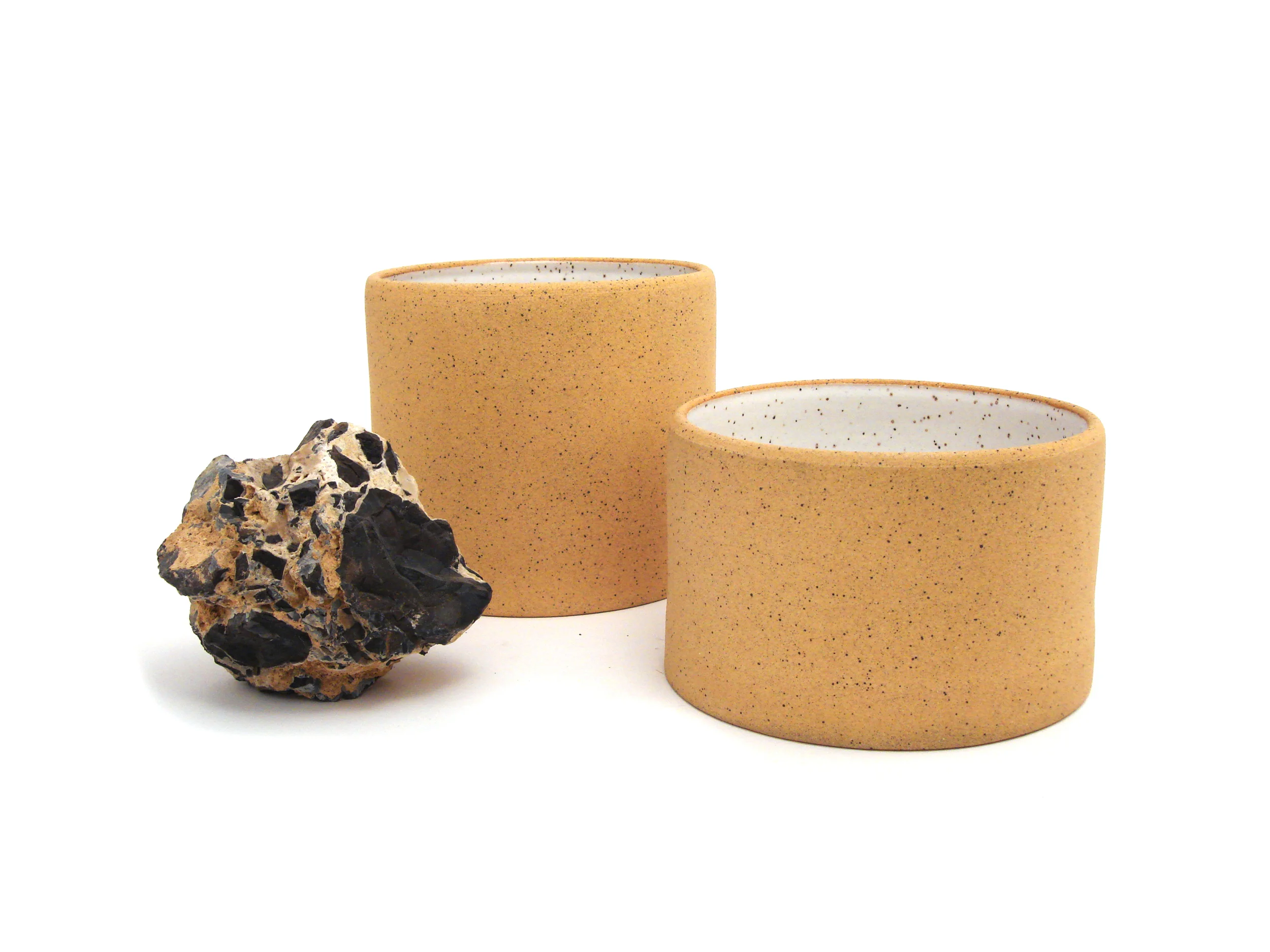 Cylinder_Large_Short_rock.jpg