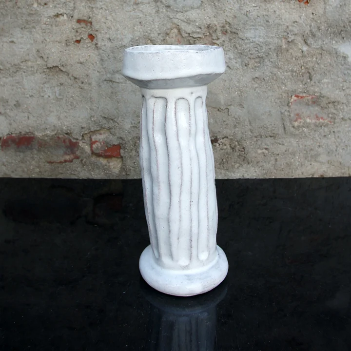 COLUMN_FRONT_.jpg