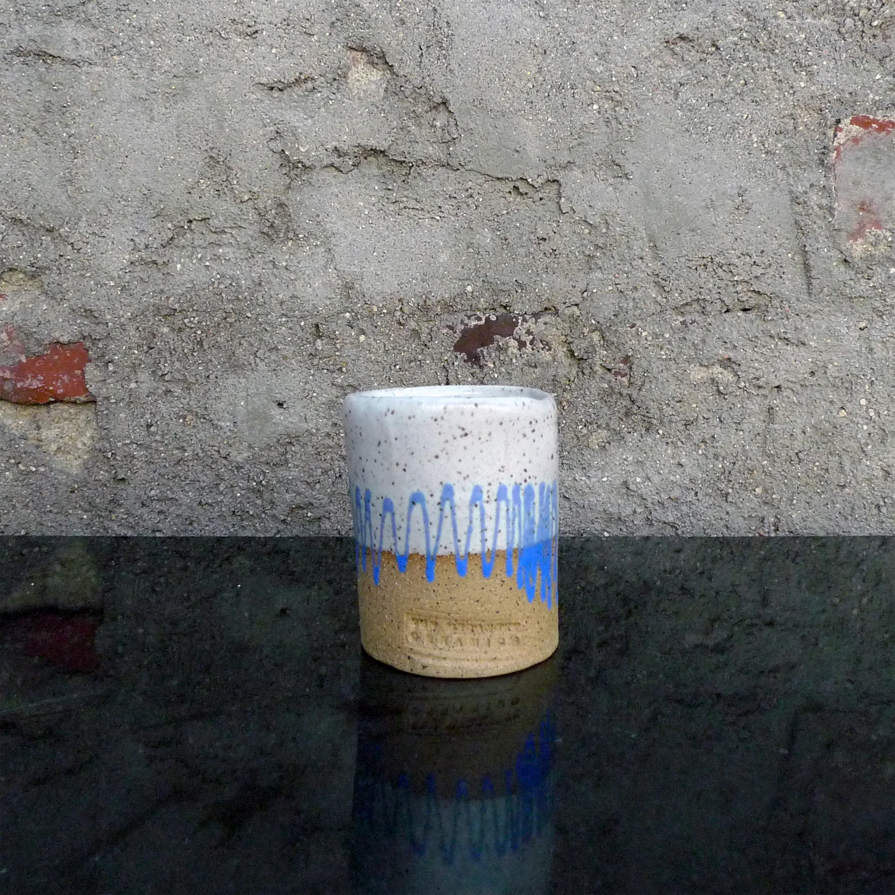 CUP_EXTRU_SMALL_BLUESCRIBBLE_FRONT_TRIO.jpg