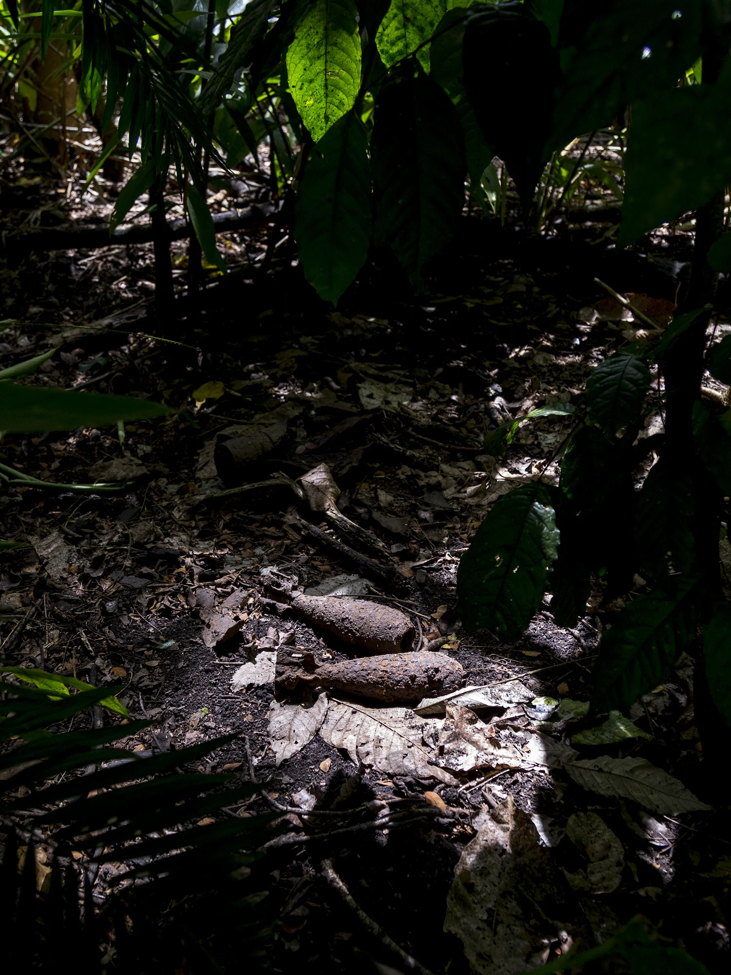  Two mortars are found whilst walking around the grounds of Hells Point in Honiara. These UXO have been lying in the tropical elements for seven decades, making them increasingly unstable as rust and corrosion eats away at the outer shell casings. Th