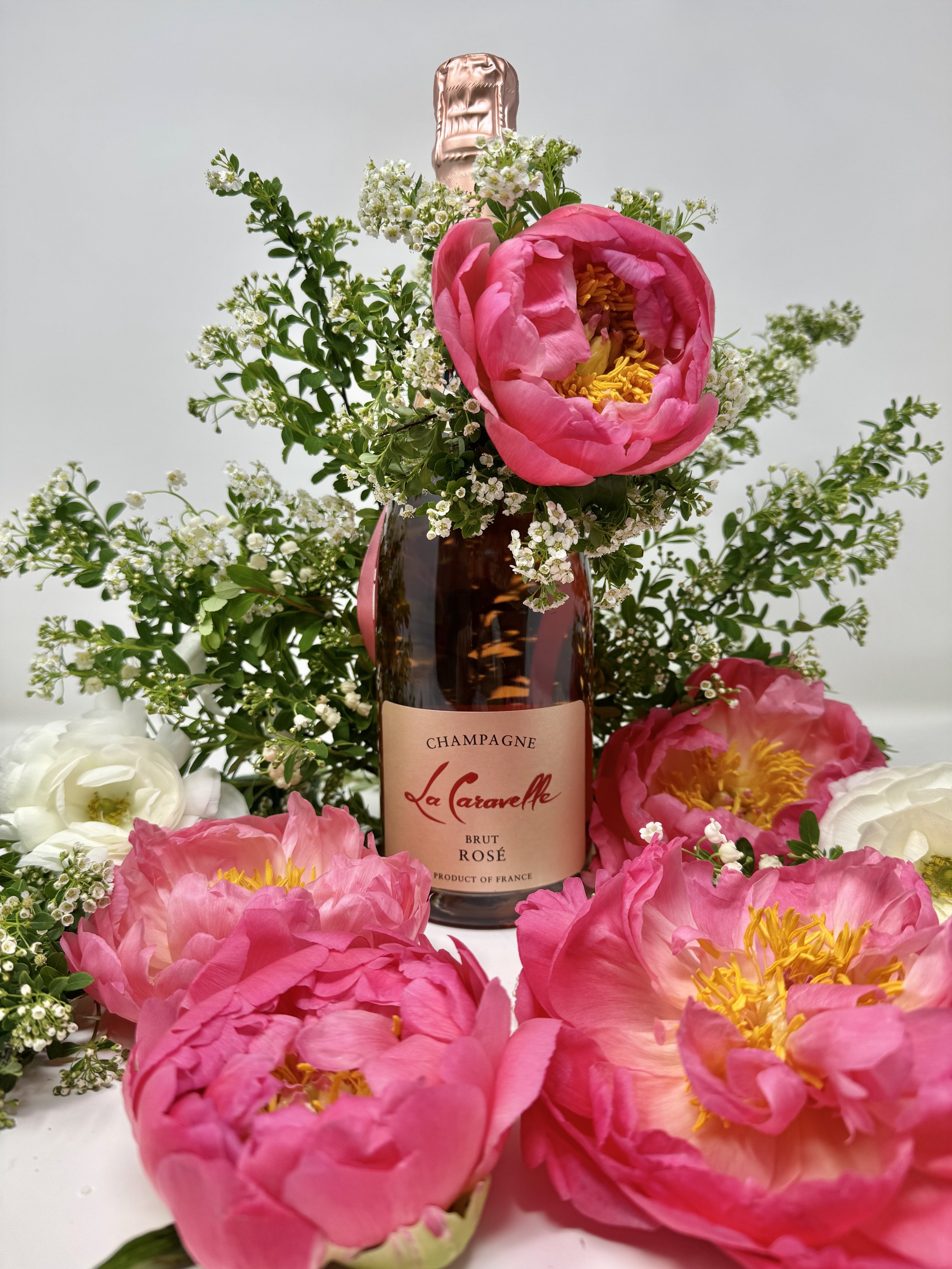 Mothers Day with a Gift of Champagne and Flowers_012_.jpg