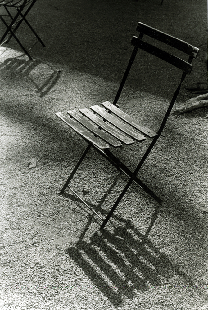 Bryant Park Chair With Shadow