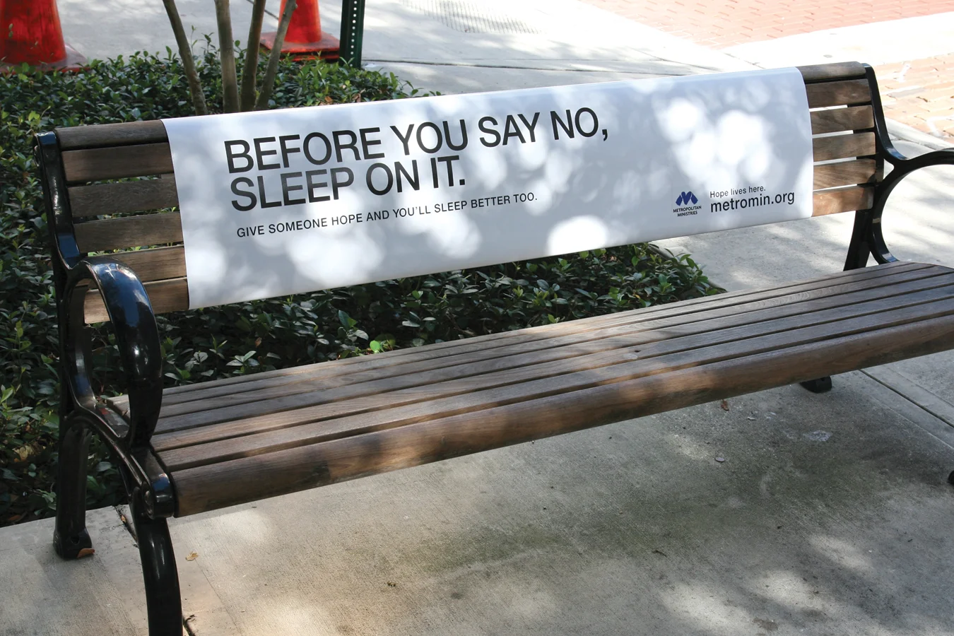bench-sign.jpg