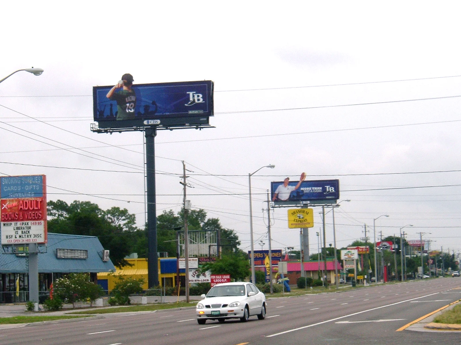 D-Rays Playing Catch Outdoor 2.jpg