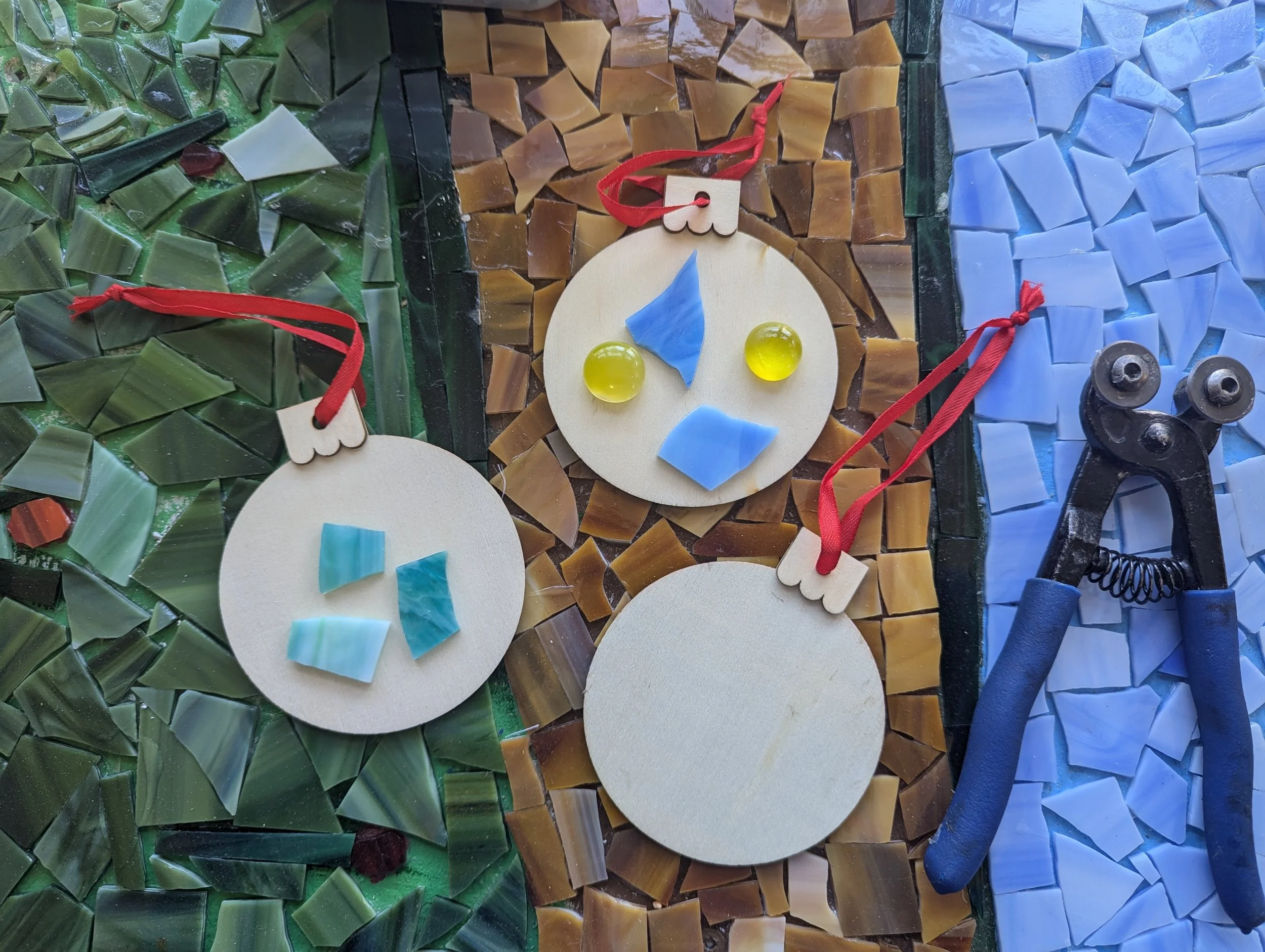 Mimosas Mistletoe and Mosaics