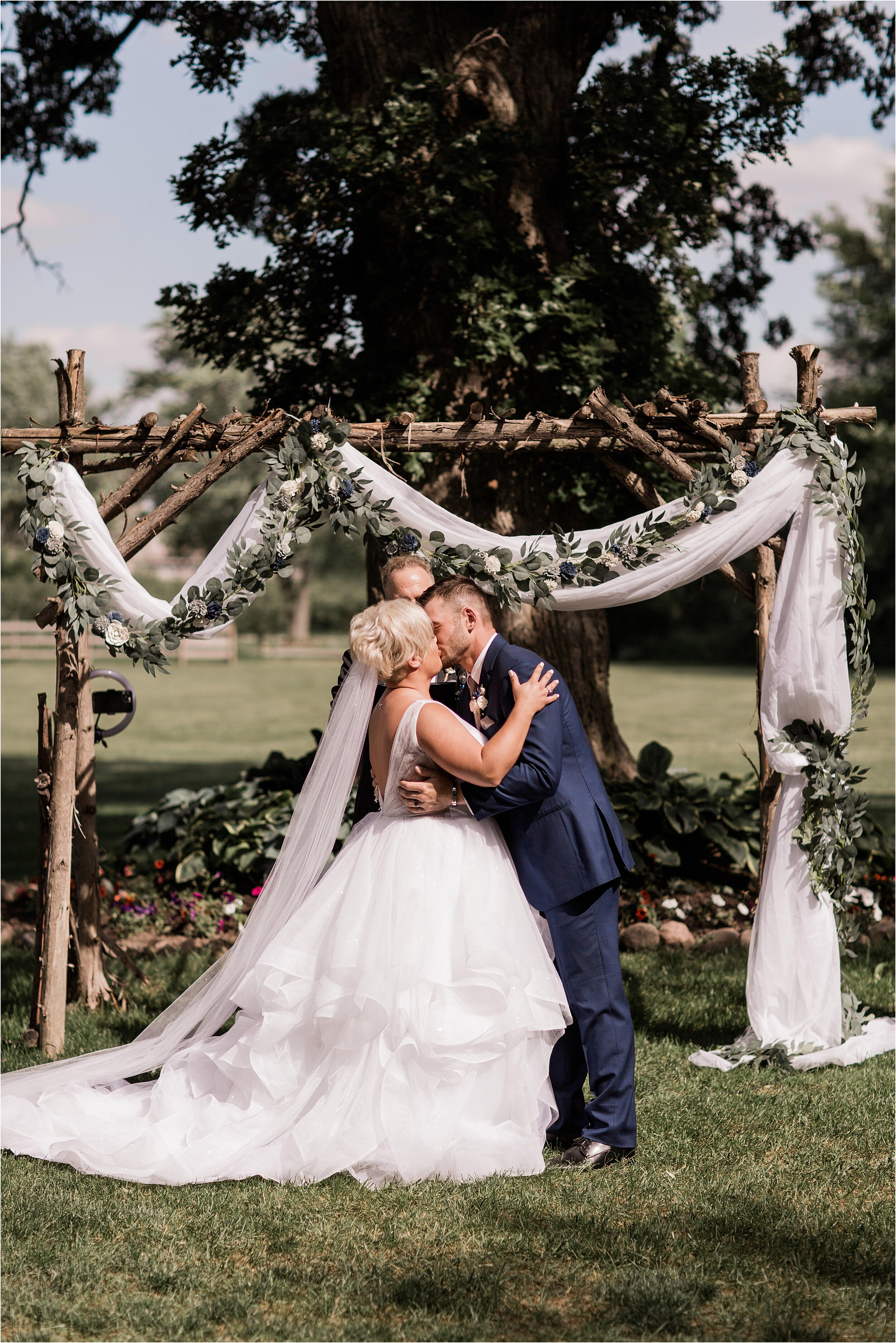 County Line Orchard Indiana Wedding