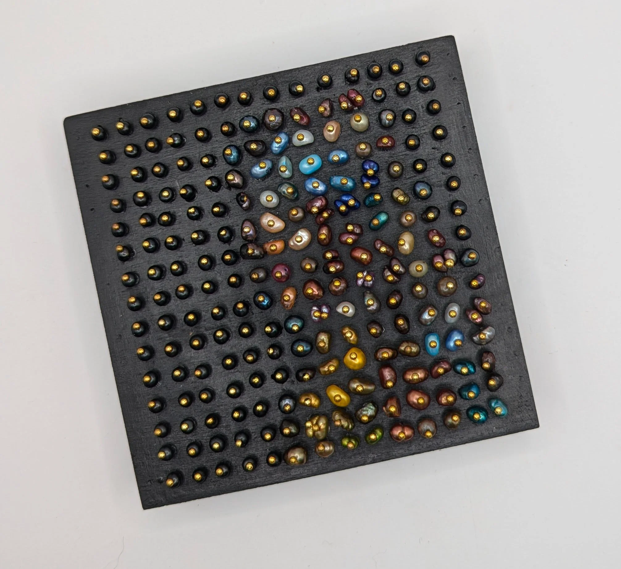 IN STOCK Micro Pearl Vermeer in color Gold