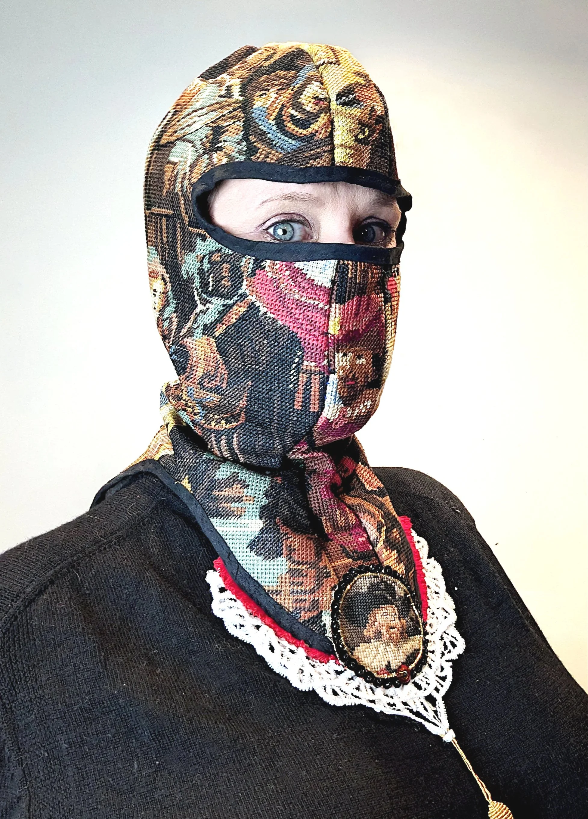 RedBalaSelfie2.jpg