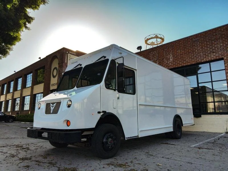White Stepvan.jpg