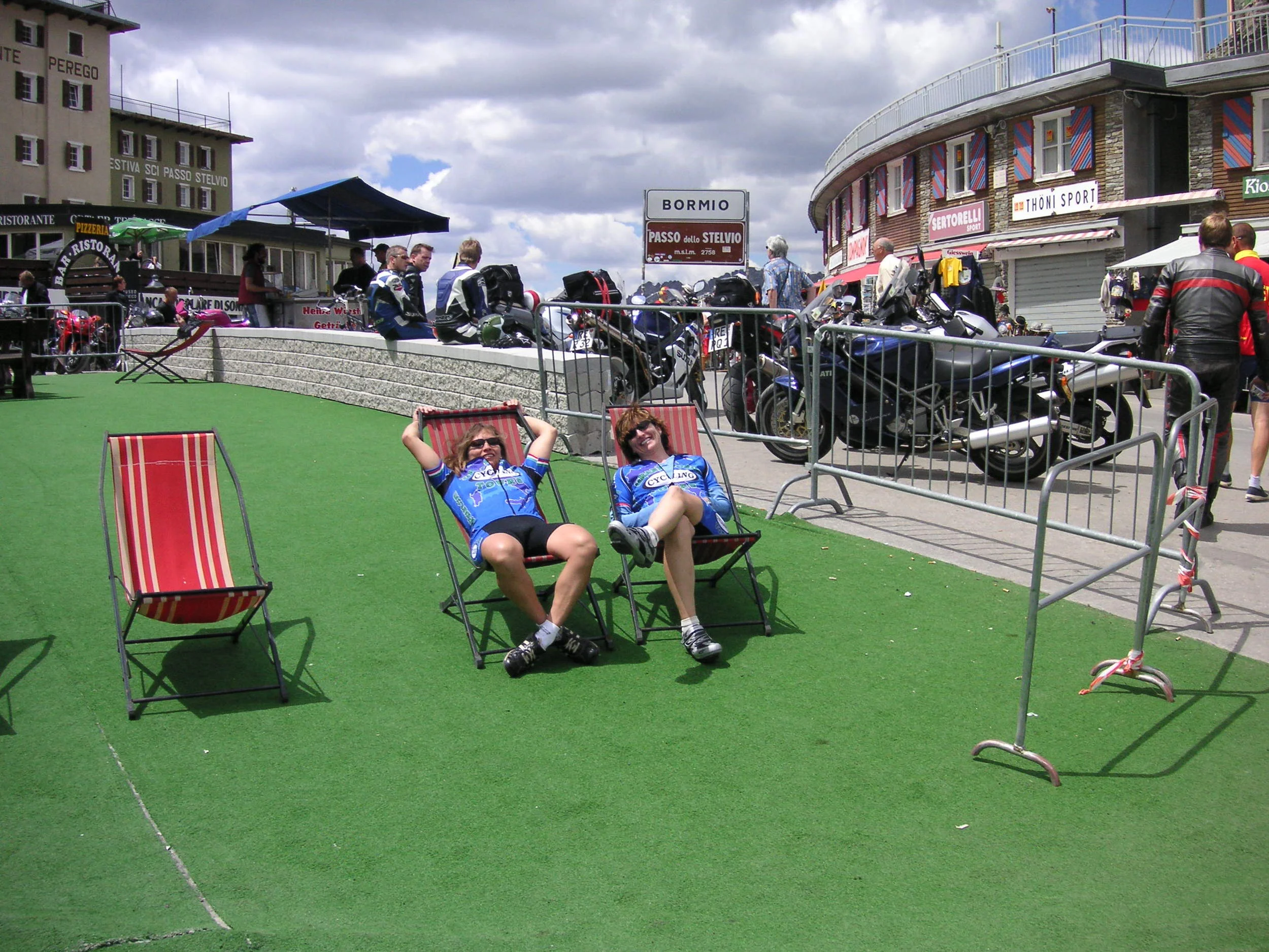 relaxing on the stelvio