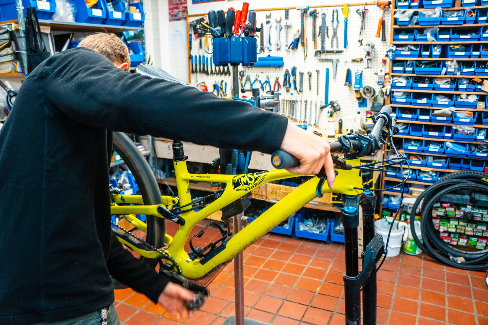 mountain view bicycle shop