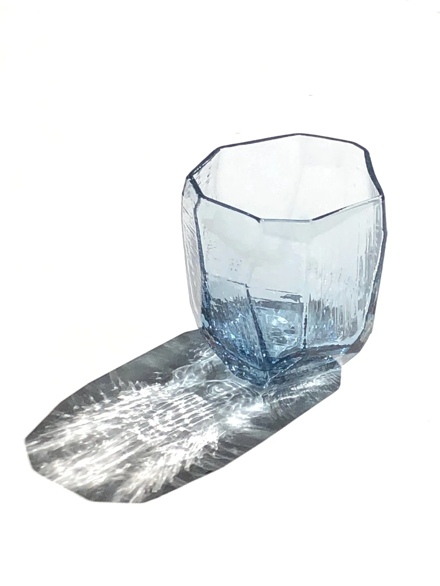 E9E16C7A-4E27-4581-9236-EA37111C8546