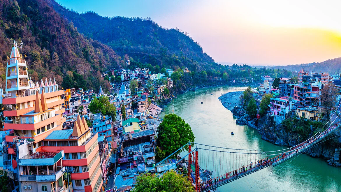 A one-month Ashram experience in Rishikesh, India.