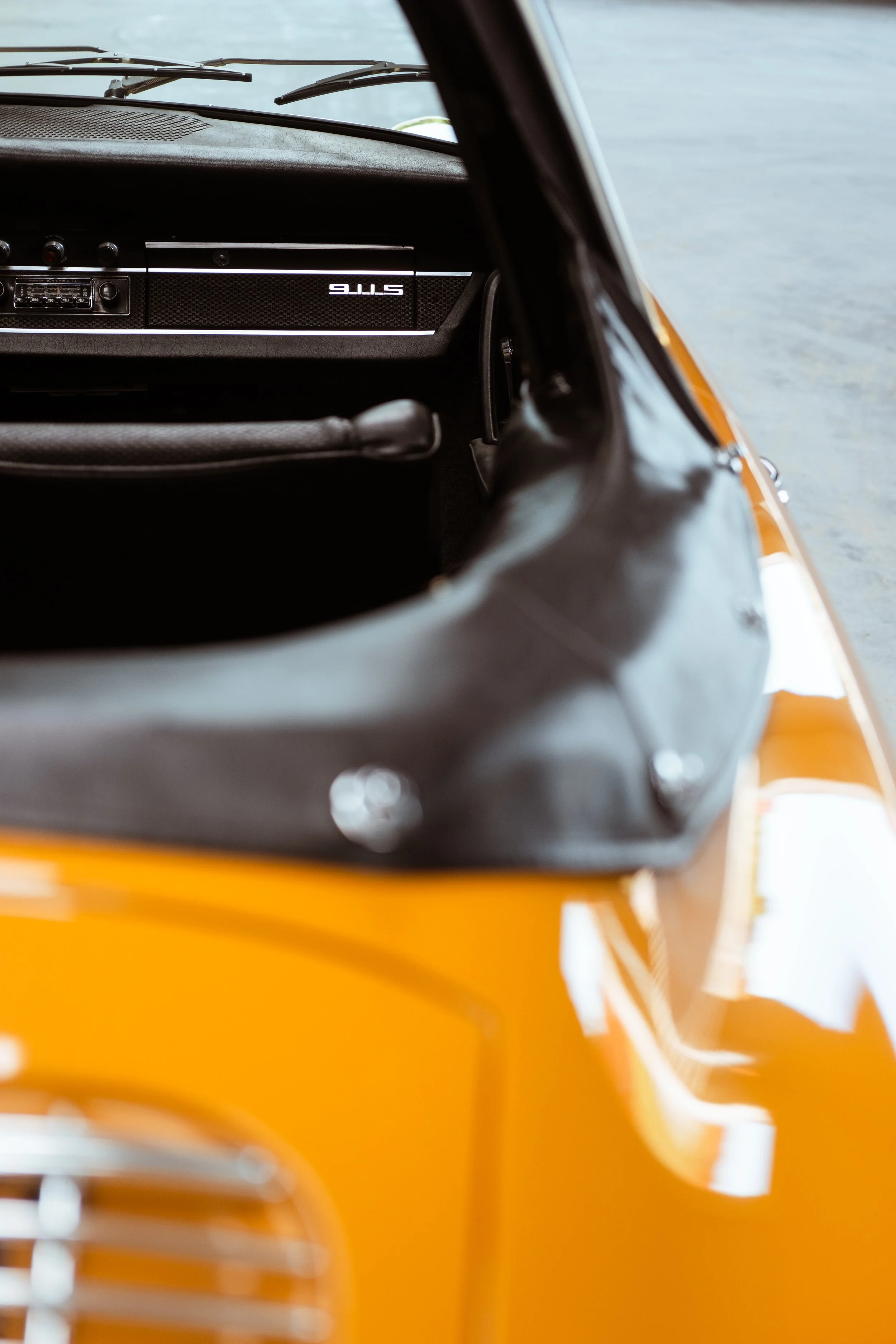 BONHAMS_AUG_23_BELGIUM_ZOUTE-1.jpg