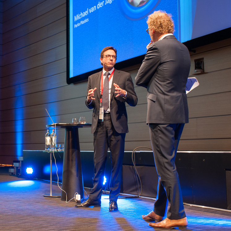 Michaël van der Jagt, Parx Plastics and host Rens de Jong