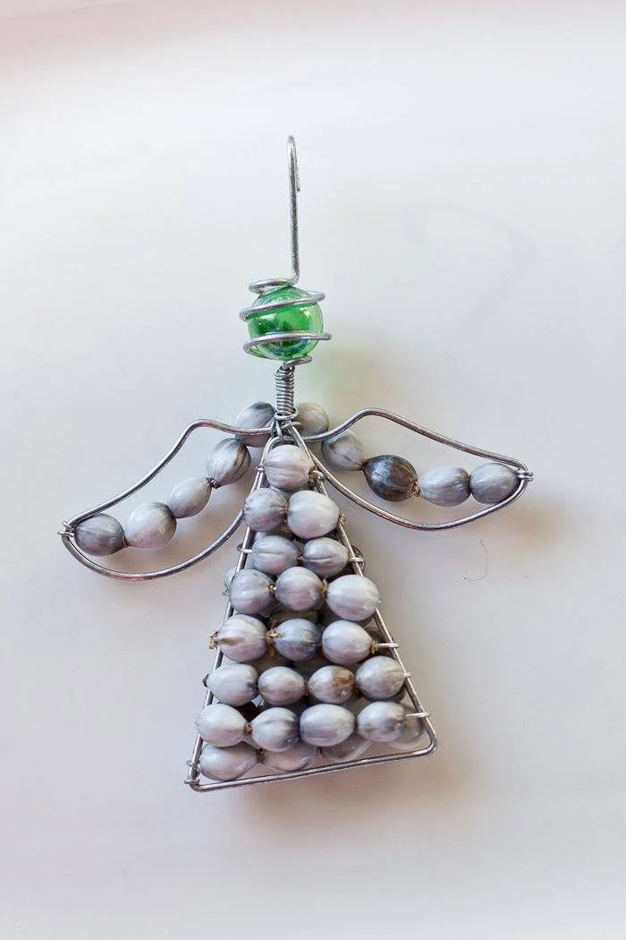 XM08 - Beaded Angel Christmas Decoration